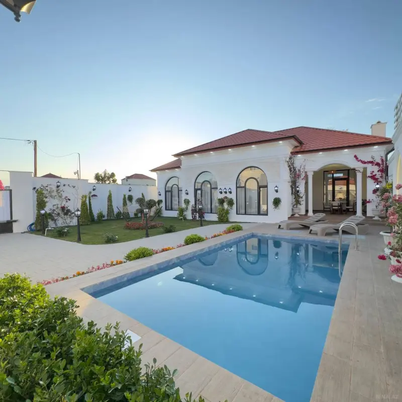 Satılır 4 otaqlı həyət evi 190 m²