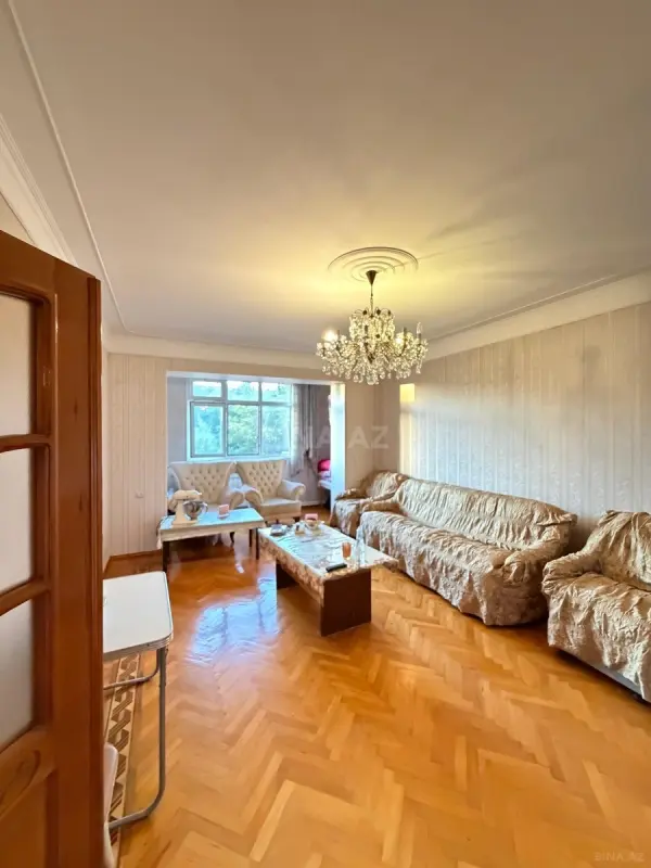 Satılır 3 otaqlı mənzil 90 m²