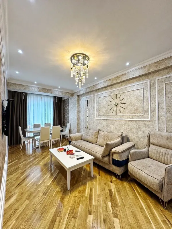 Satılır 3 otaqlı mənzil 90 m²