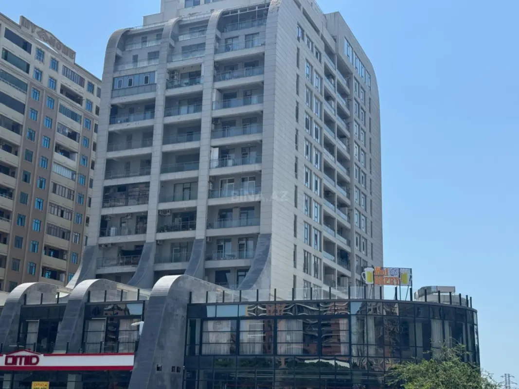 Satılır 1 otaqlı mənzil 60 m²