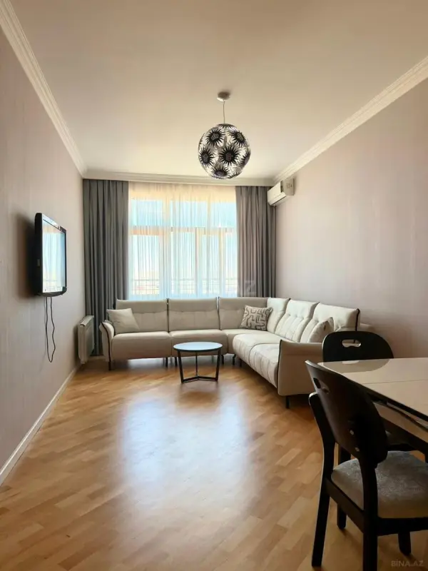 Kirayə verilir 3 otaqlı mənzil 110 m²