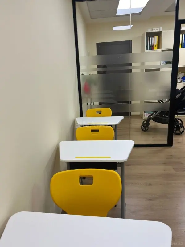 Kirayə verilir 1 otaqlı ofis 25 m²