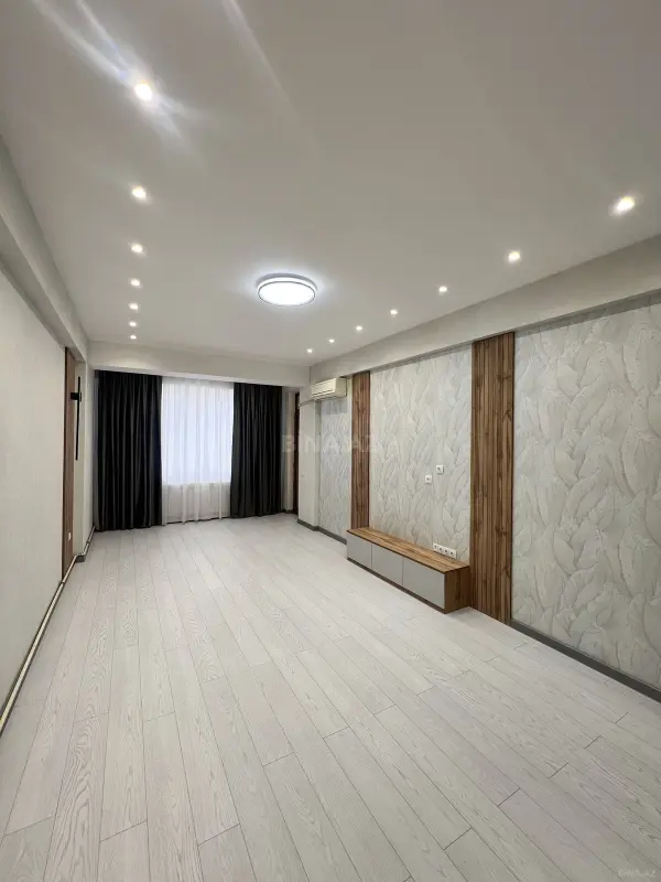 Satılır 2 otaqlı mənzil 68 m²