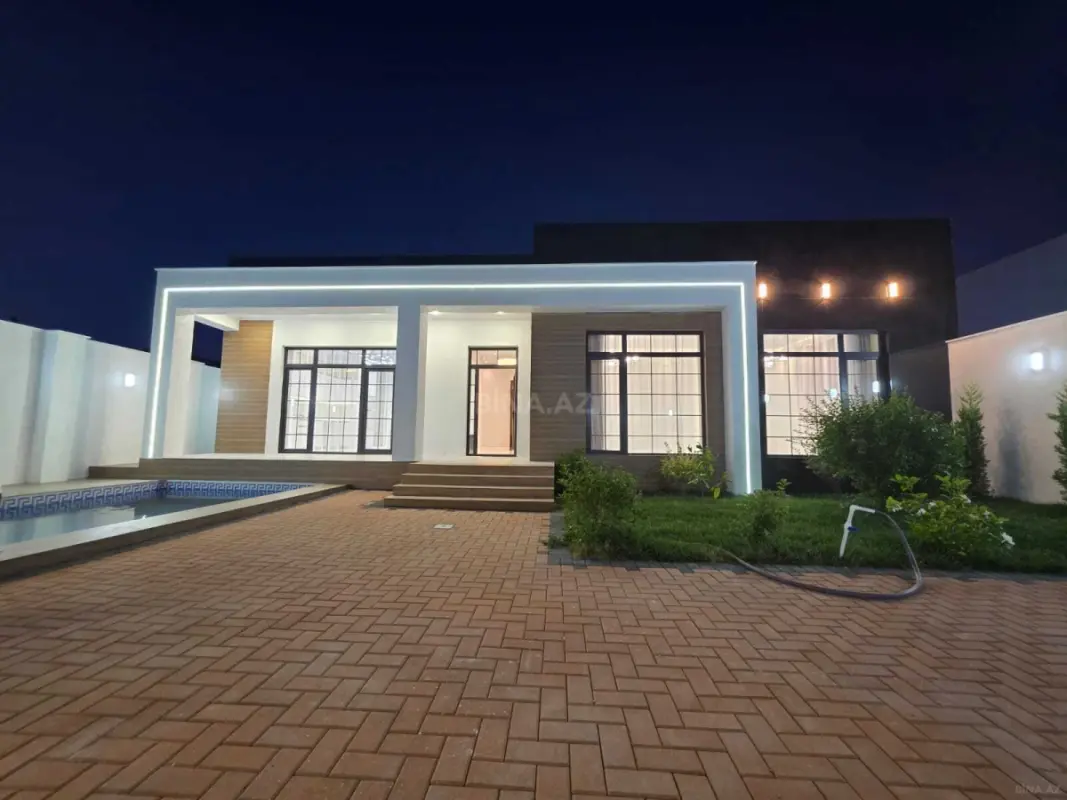 Satılır 4 otaqlı həyət evi 180 m²