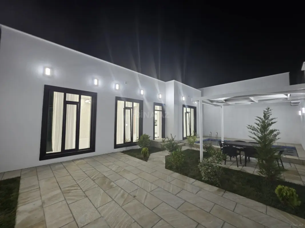 Satılır 4 otaqlı həyət evi 130 m²