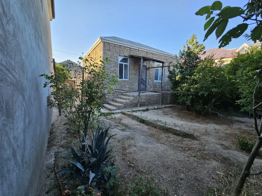 Satılır 3 otaqlı həyət evi 80 m²