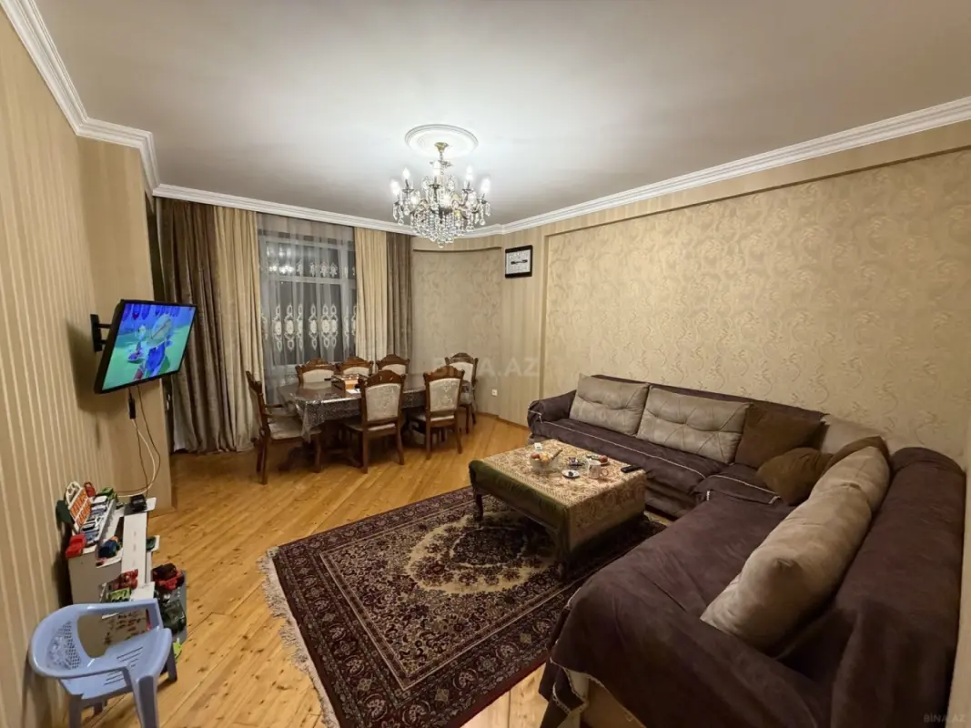 Satılır 3 otaqlı mənzil 96 m²