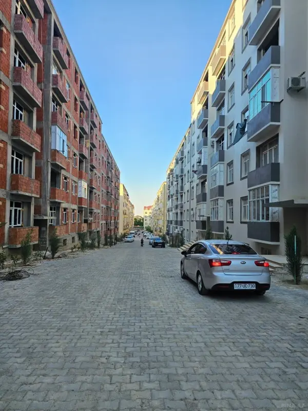 Satılır 1 otaqlı mənzil 44 m²