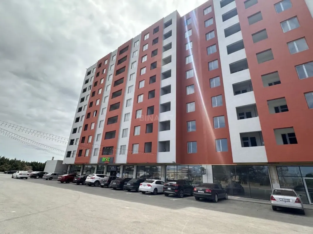 Satılır 2 otaqlı mənzil 63 m²