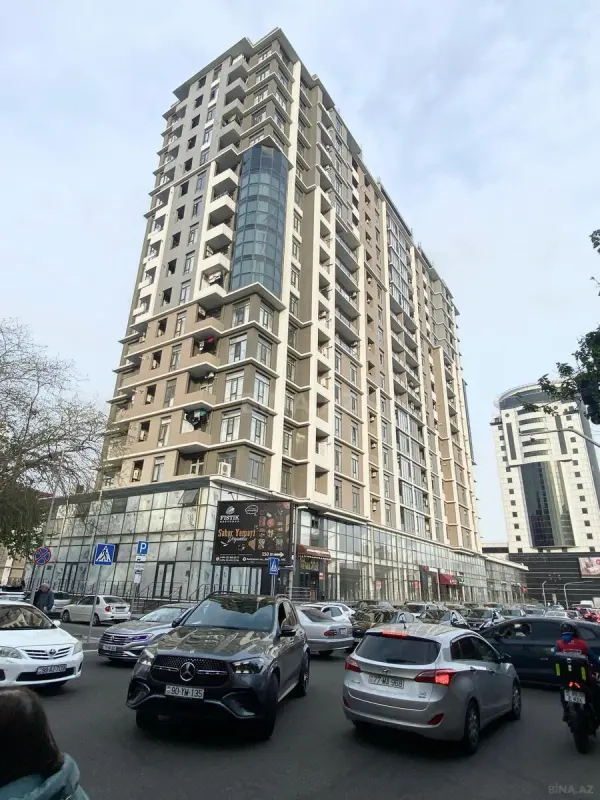 Satılır 2 otaqlı mənzil 70 m²