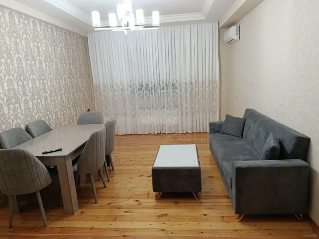 Satılır 2 otaqlı mənzil 73 m²