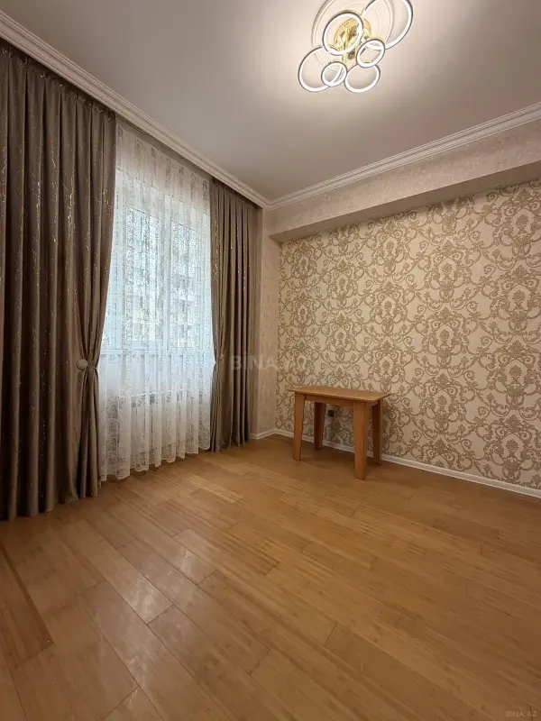 Satılır 2 otaqlı mənzil 47 m²
