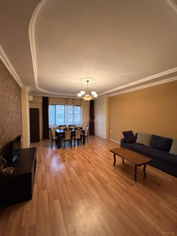 Kirayə verilir 3 otaqlı mənzil 110 m²