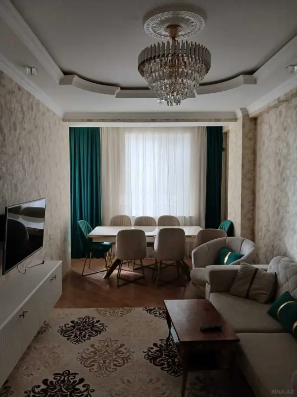 Kirayə verilir 2 otaqlı mənzil 85 m²