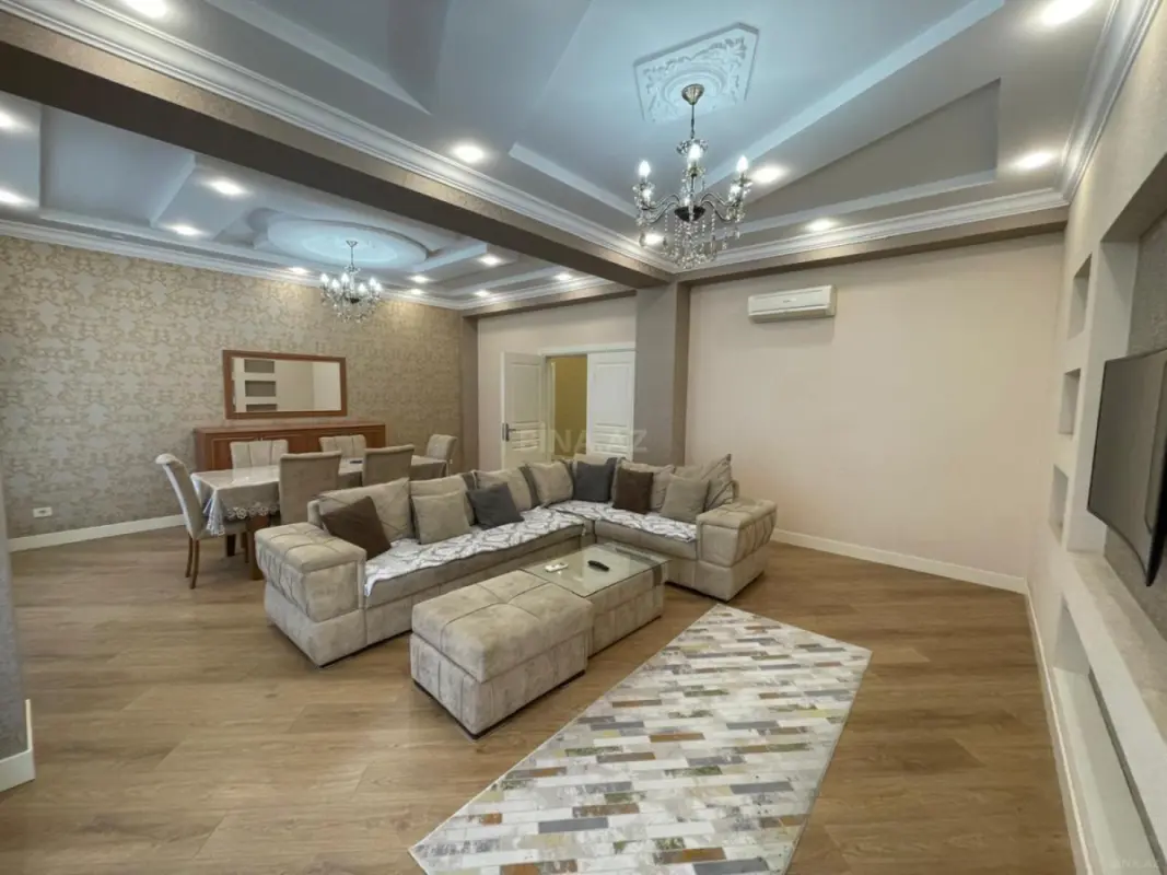 Kirayə verilir 3 otaqlı mənzil 145 m²
