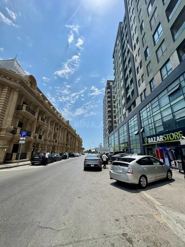 Satılır 3 otaqlı ofis 94 m²