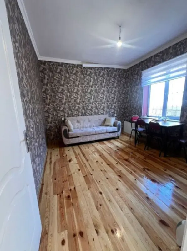 Satılır 2 otaqlı həyət evi 60 m²