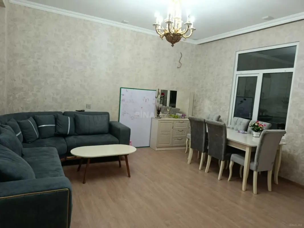 Satılır 2 otaqlı mənzil 70 m²