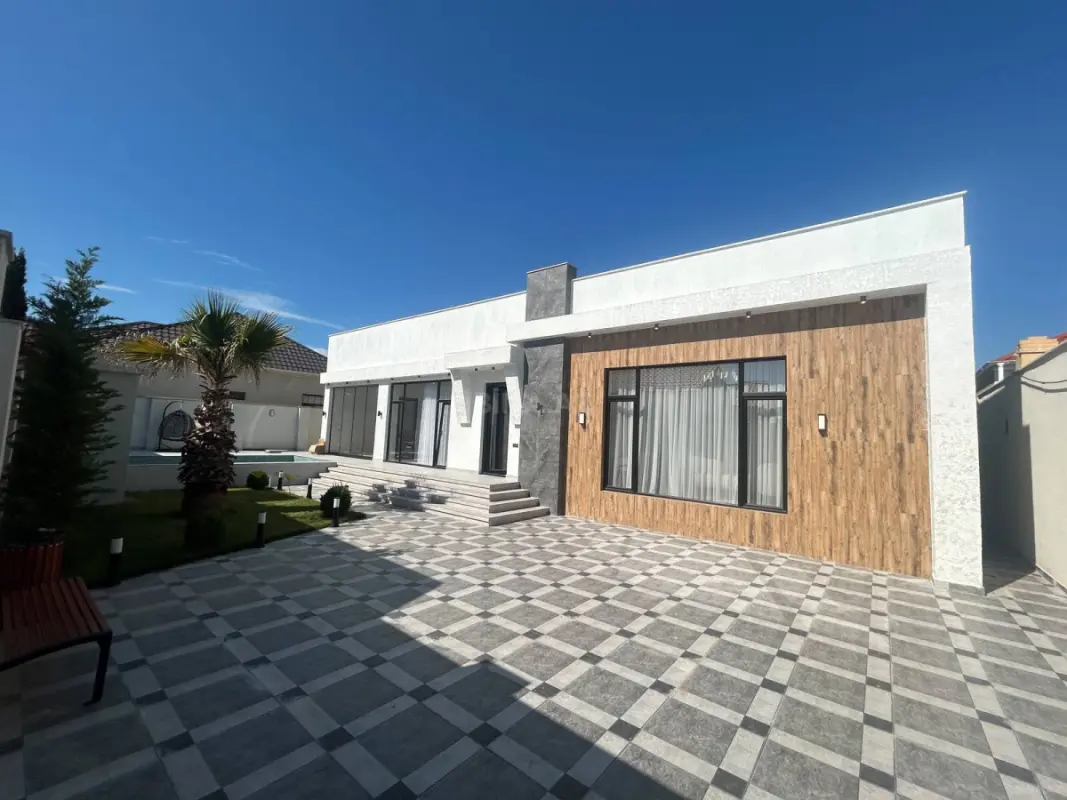 Satılır 4 otaqlı həyət evi 180 m²