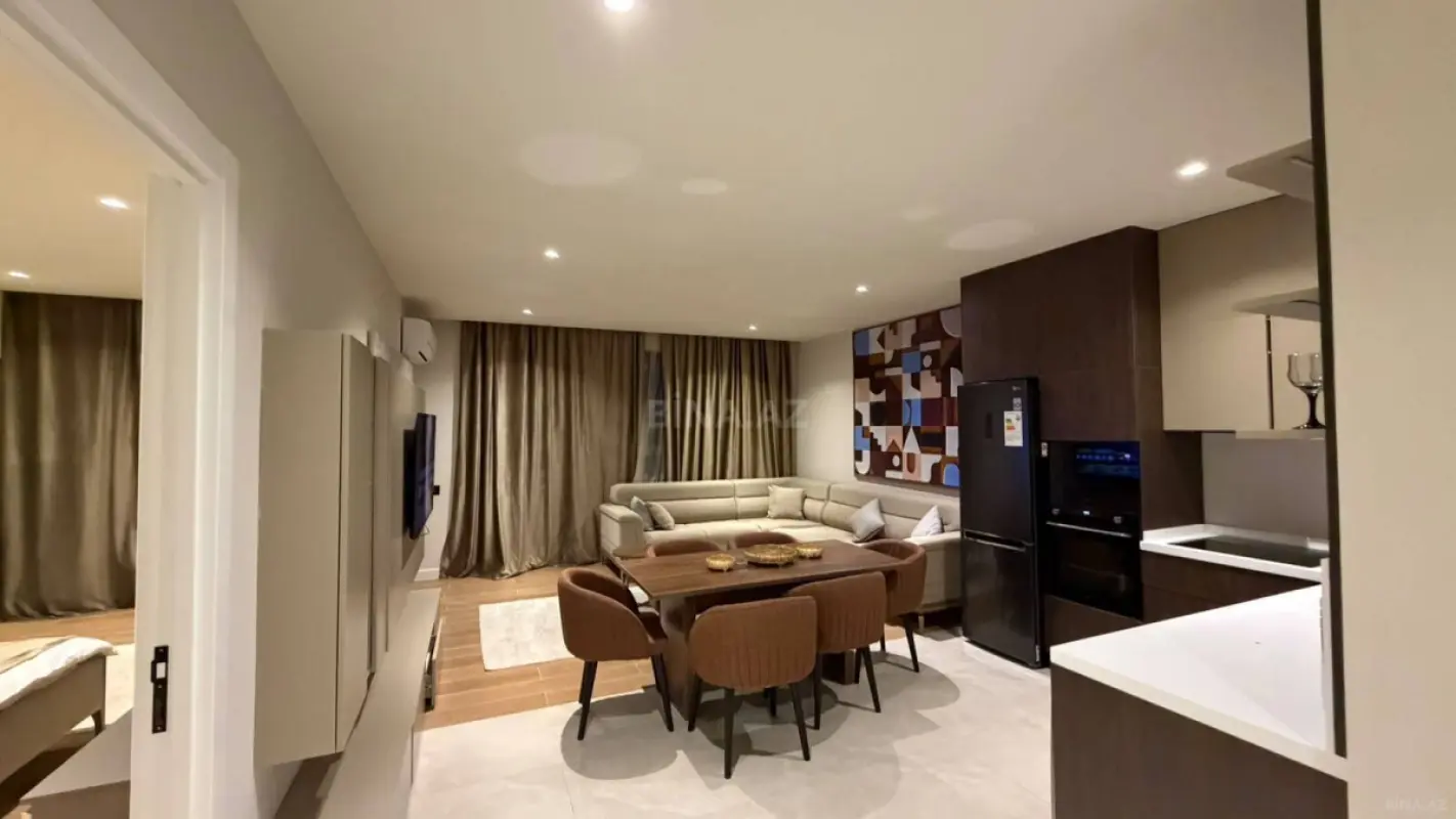 Kirayə verilir 3 otaqlı mənzil 120 m²