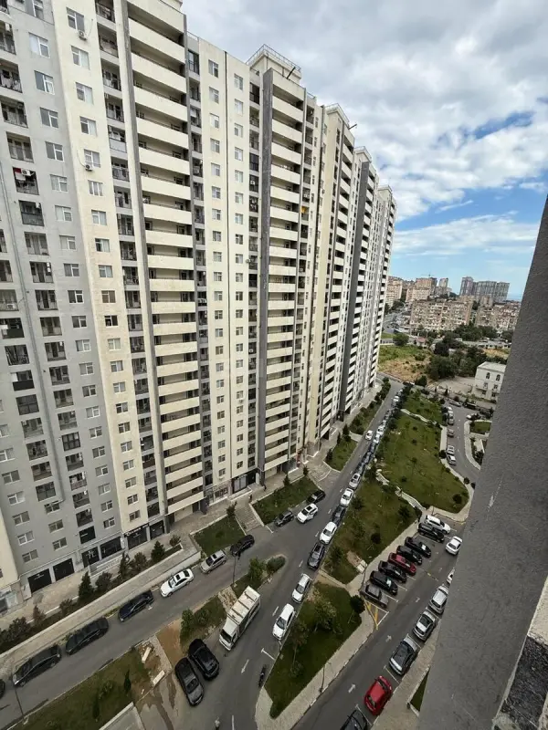 Satılır 2 otaqlı mənzil 53 m²