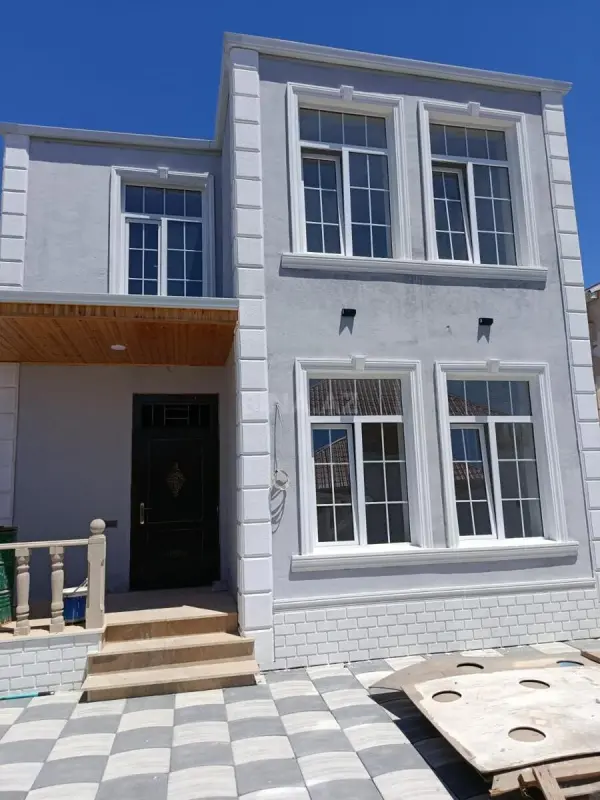 Satılır 3 otaqlı həyət evi 140 m²