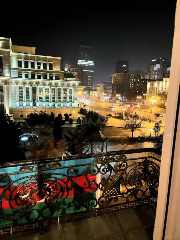 Satılır 3 otaqlı mənzil 100 m²