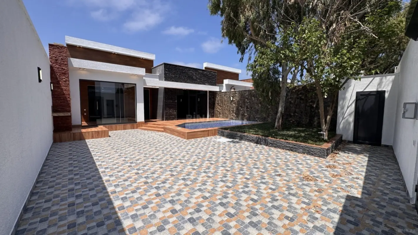 Satılır 4 otaqlı həyət evi 120 m²