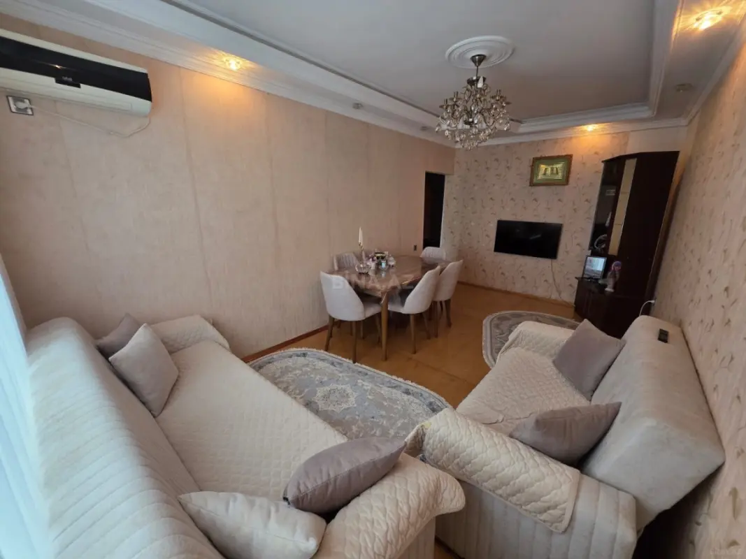 Satılır 3 otaqlı mənzil 60 m²