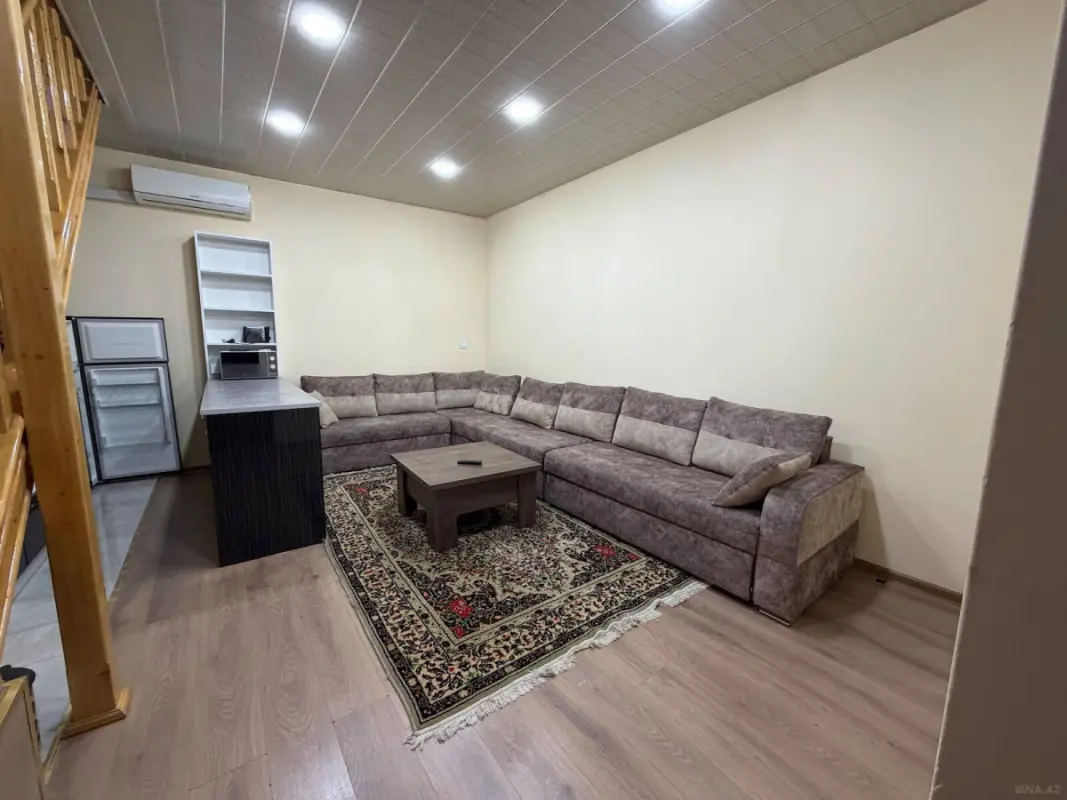 Kirayə verilir 2 otaqlı həyət evi 60 m²
