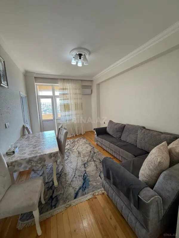 Satılır 3 otaqlı mənzil 60 m²