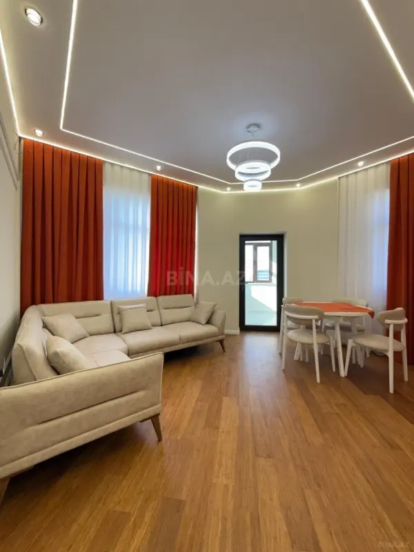 Satılır 2 otaqlı mənzil 75 m²