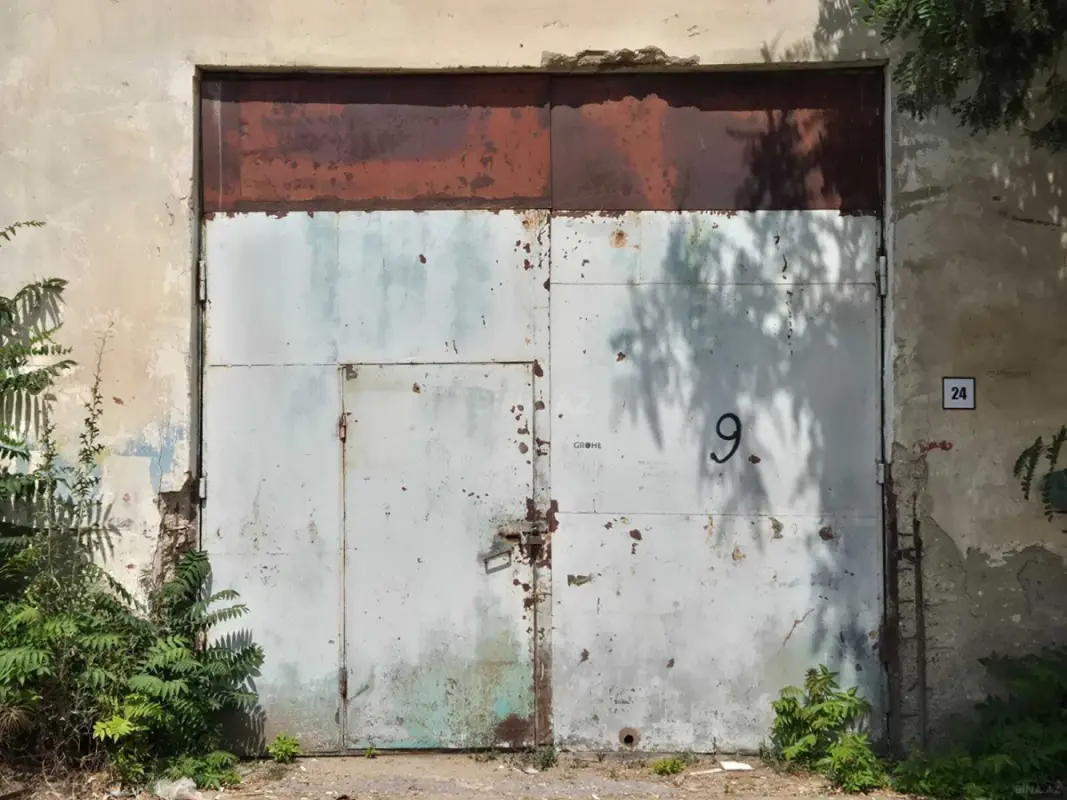 Kirayə verilir obyekt 158.6 m²