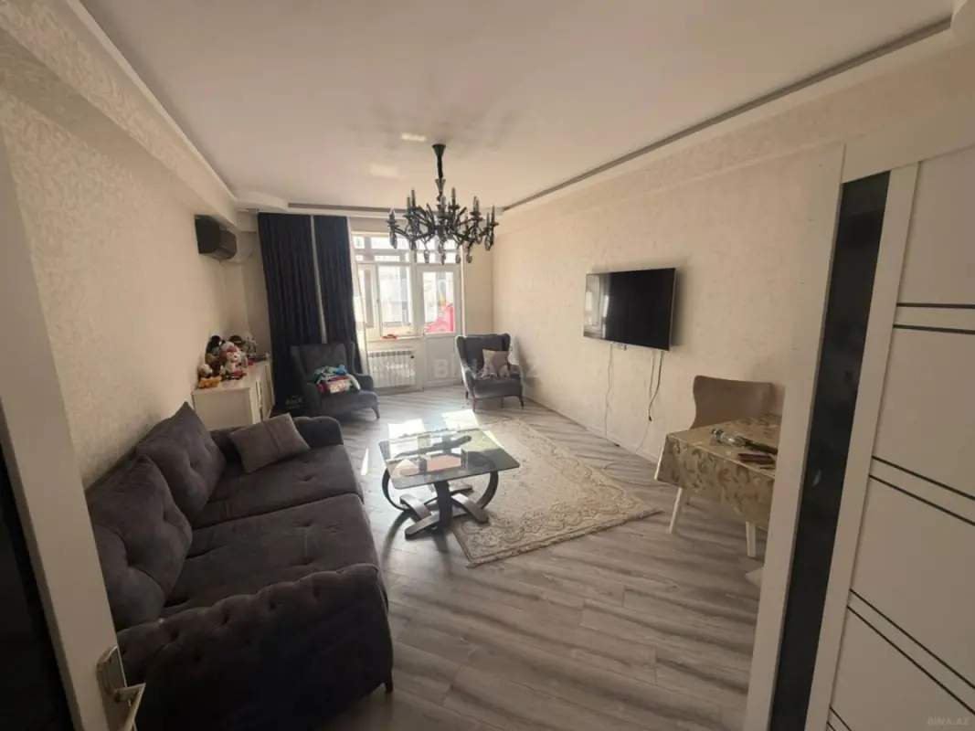 Satılır 3 otaqlı mənzil 90 m²