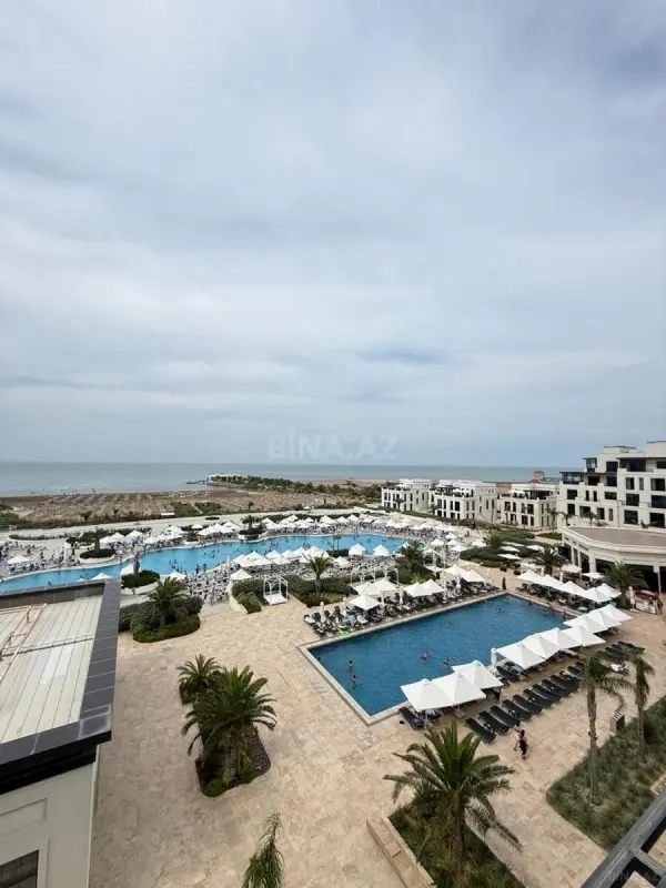 Satılır 2 otaqlı mənzil 93 m²