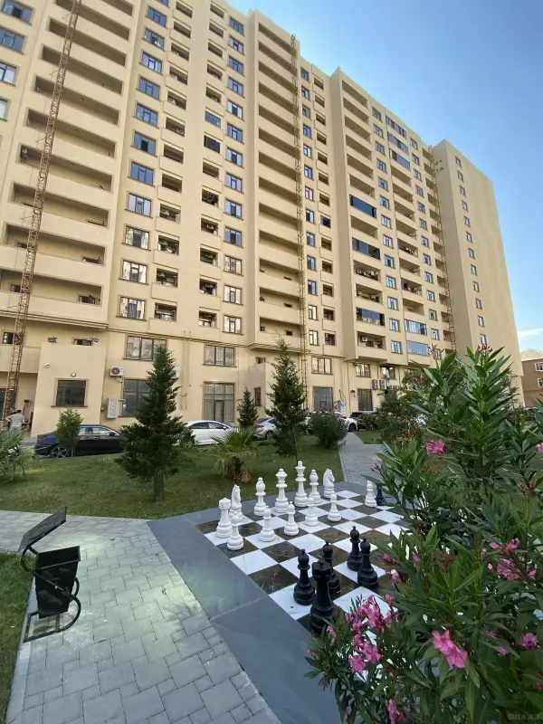 Satılır 3 otaqlı mənzil 88 m²