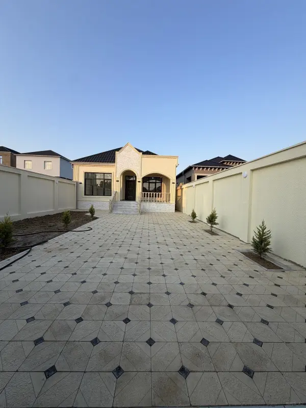 Satılır 4 otaqlı həyət evi 133 m²