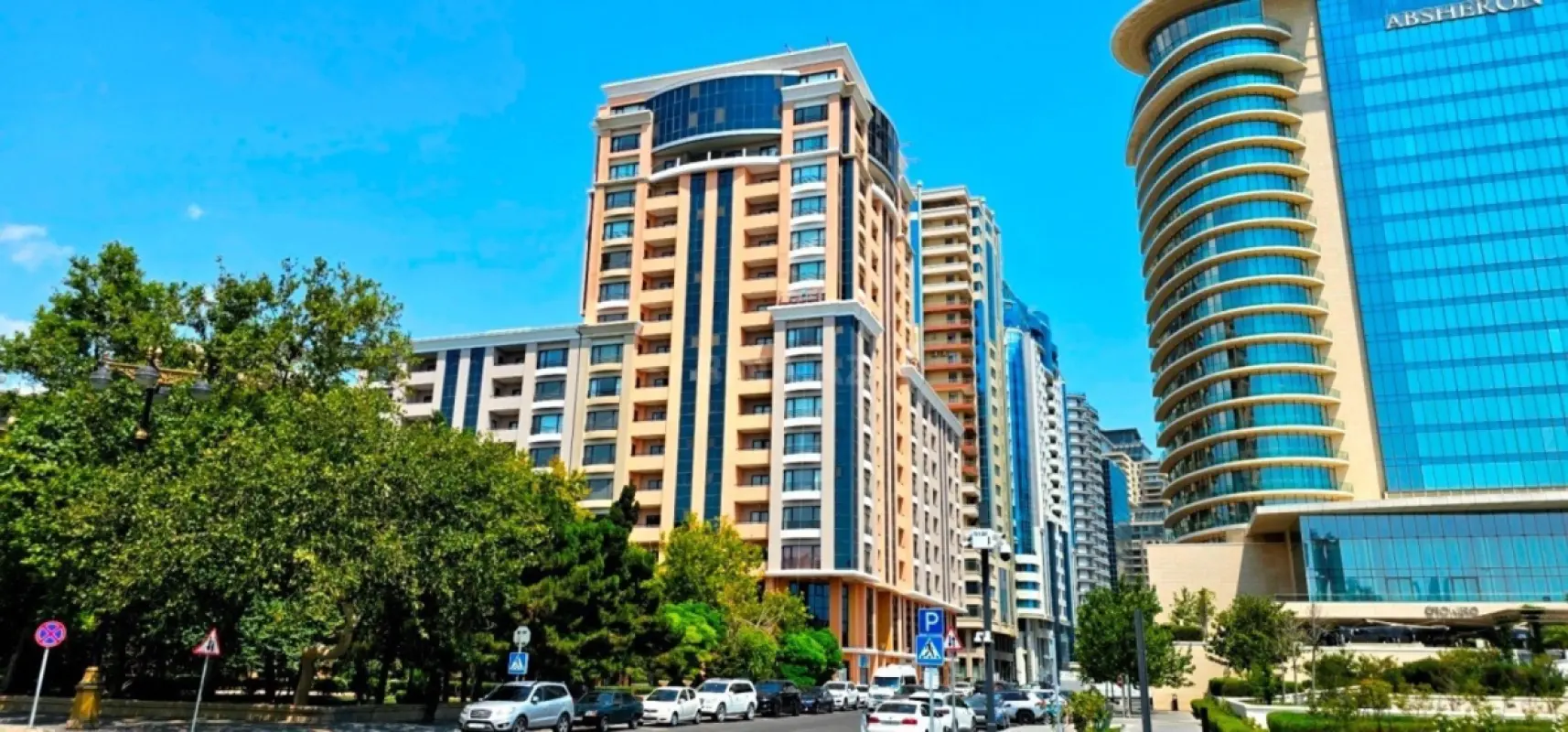 Kirayə verilir 4 otaqlı mənzil 170 m²