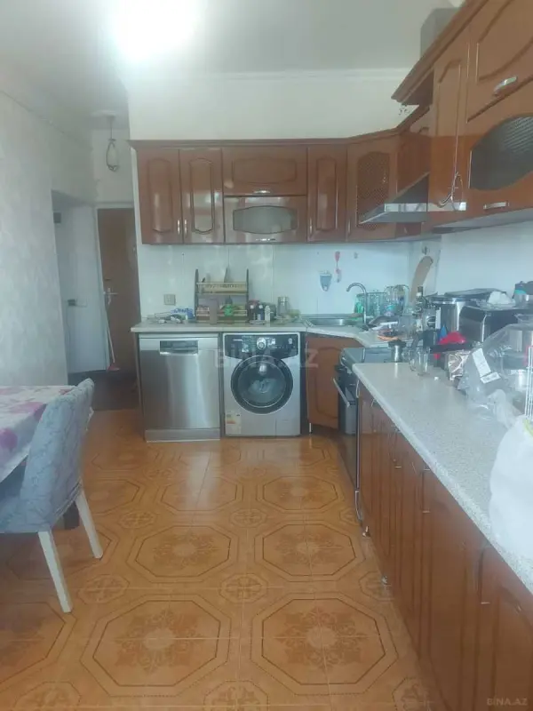 Satılır 2 otaqlı mənzil 62 m²