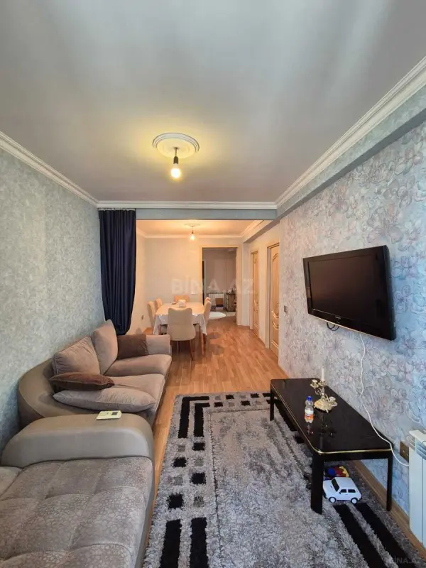 Satılır 2 otaqlı mənzil 73 m²