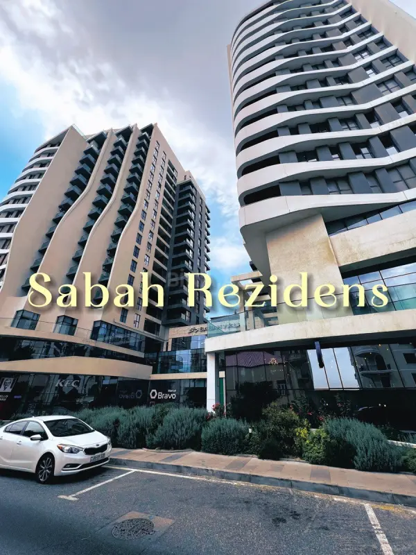 Satılır 5 otaqlı mənzil 258.6 m²