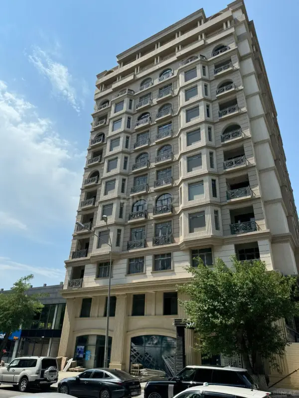 Satılır 2 otaqlı mənzil 70 m²
