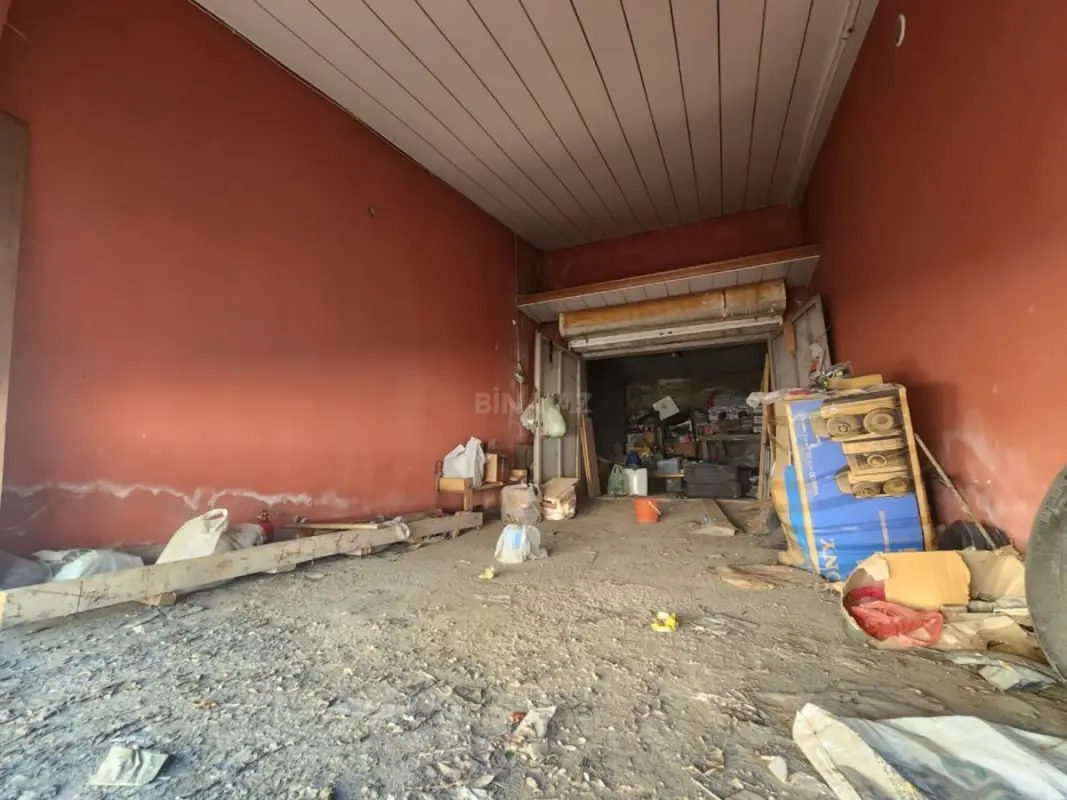 Satılır qaraj 48 m²