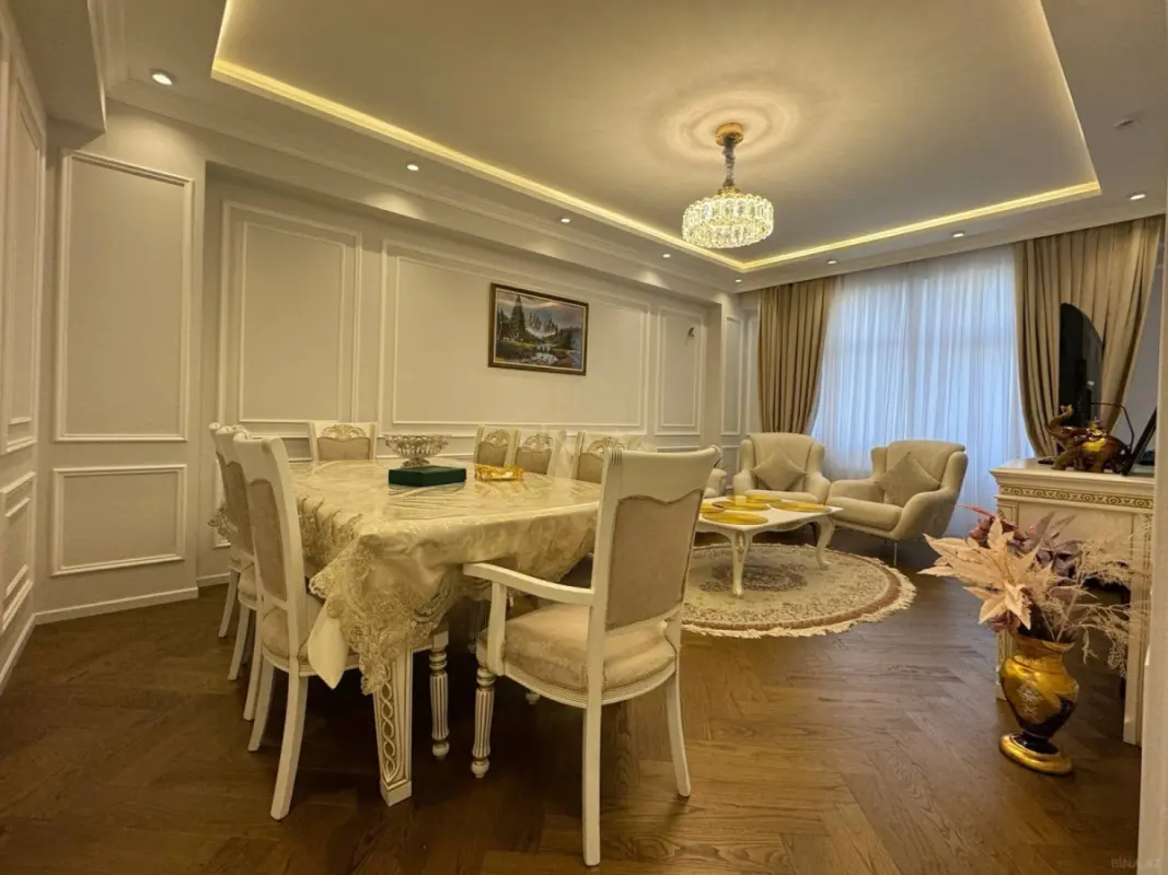 Satılır 3 otaqlı mənzil 79 m²