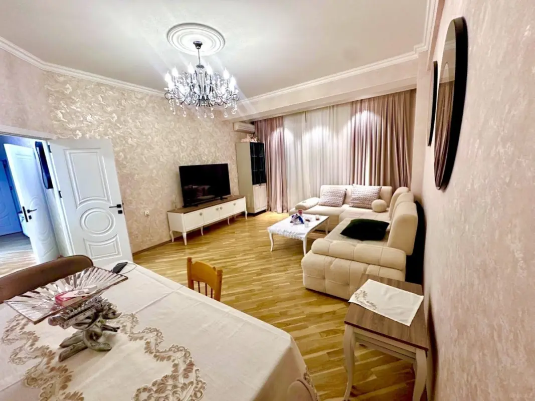 Satılır 3 otaqlı mənzil 86 m²