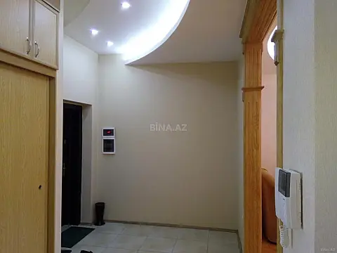 Kirayə verilir 3 otaqlı mənzil 145 m² — Bakı 3 otaq 145.00 m²
