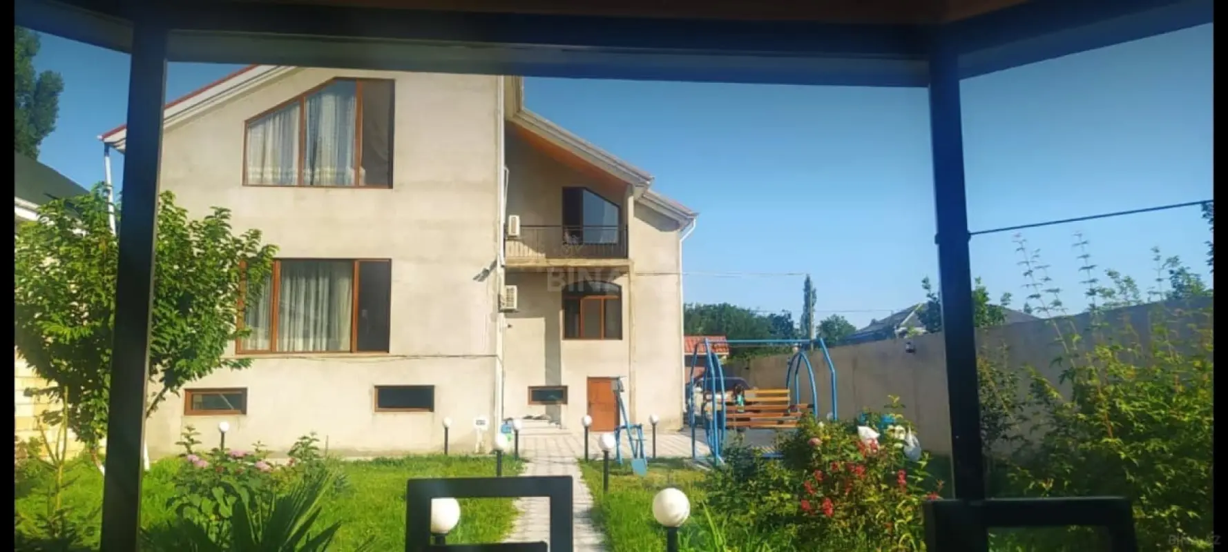 Kirayə verilir 5 otaqlı həyət evi 180 m²