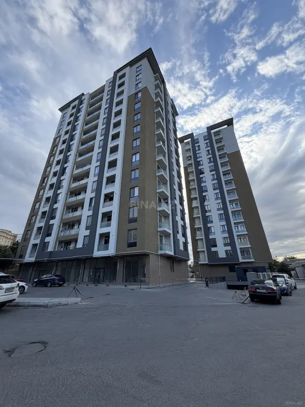 Satılır 3 otaqlı mənzil 113 m²