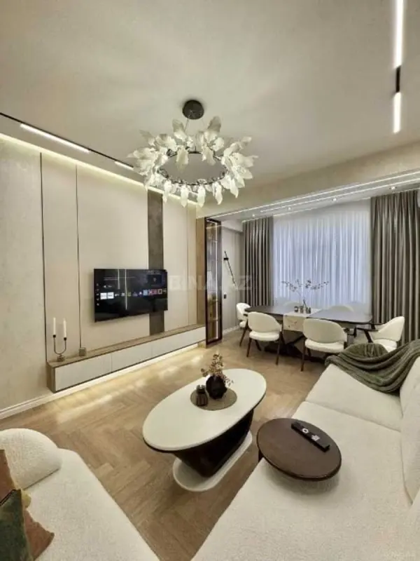 Satılır 3 otaqlı mənzil 117 m²
