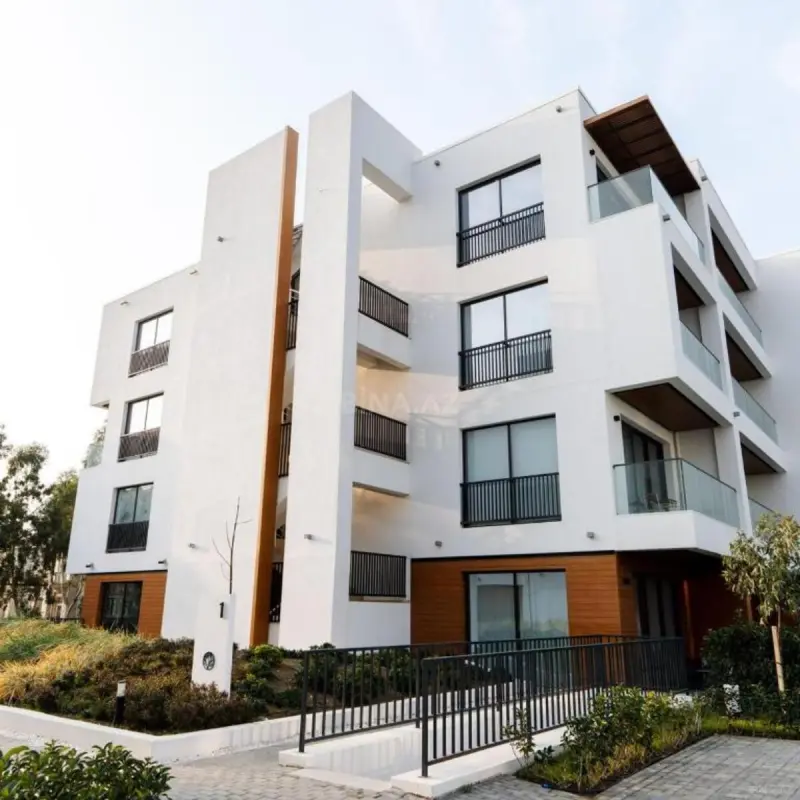 Satılır 3 otaqlı mənzil 93 m²
